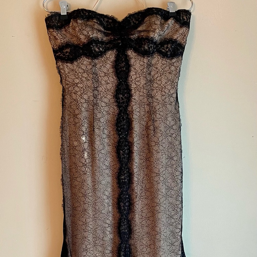 Carmen Marc Valvo Signature Strapless Mermaid Gown size 4
